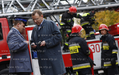 Gdansk. Pozar kamienicy na skrzyzowaniu ulicy Tragutta...