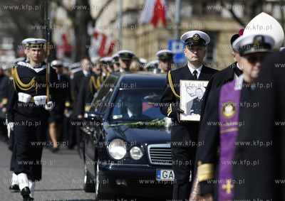 Gdynia.  Uroczystosci zalobne dowodcy Marynarki Wojennej...