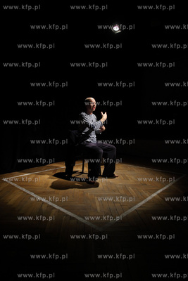 Monoblok IV Festiwal Monodramu w Klubie Plama w Gdansku...