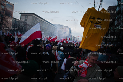 Warszawski "Marsz Niepodległosci" organizowany przez...
