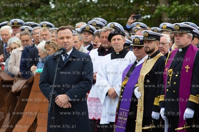 Gdynia, Cmentarz Marynarki Wojennej.  Uroczysty pogrzeb...