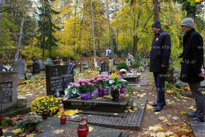 Gdańsk, Cmentarz Srebrzysko. Prezentacj projektu Znani-Niezapomniani....