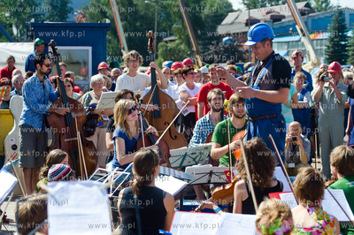 Gdansk. Stocznia Remontowa. Obudz Polske, niecodzienny...