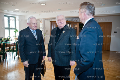 Gdansk. Biuro Lecha Walesy. Spotkanie Leszka Millera...