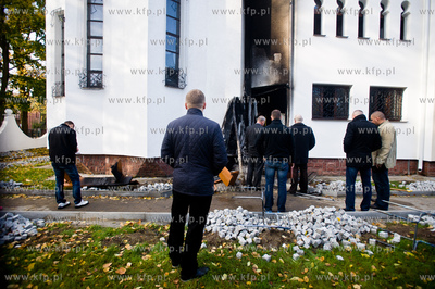 Gdansk. Meczet przy ul. Abrahama, pod drzwiami ktorego...