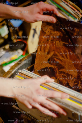 Gdynia. Klub Desdemona. Muzyczny Pchli Targ, ipreza...