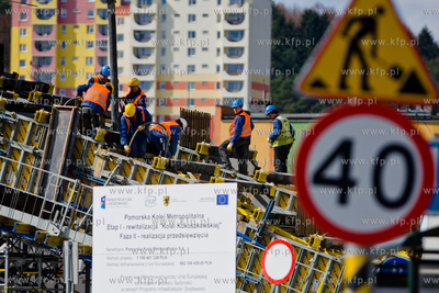 Gdansk. Budowa Pomorskiej Kolei Metropolitalnejj. 24...