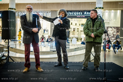 Gdynia. Centrum Handlowe Riviera. Premiera i promocja...