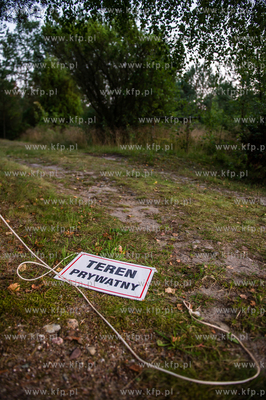 Konarzyny k. Zblewa. Powiat Koscierski. Tabliczka Teren...