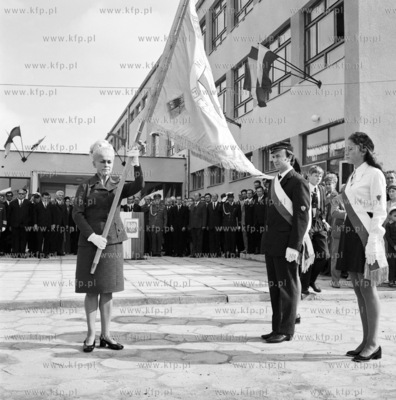 Inauguracja roku szkolnego w nowym budynku IV Liceum...