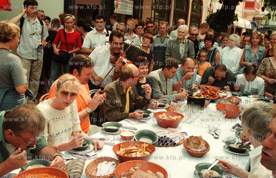 Obiad wydany przed Spatifem na sopockim monciaku z...