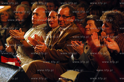 Inauguracja obchodow Dni Papieskich w Gdyni. Kosciol...