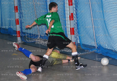 Ostatnia koejka Ligi Pilki Halowej gminy Kosakowo.
06.01.2008
fot....