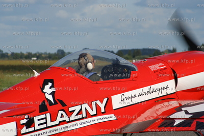Pruszcz Gdanski , Aeroklub Gdanski Nz.Zlin 50LS Zespol...