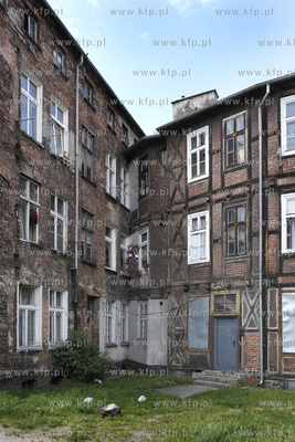 Dzielnica Gdanska, Dolne Miasto podworko przy ul. Kurzej...