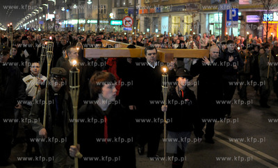 Droga Krzyzowa w Gdyni w ramach Gdynskich Dni Zadumy...