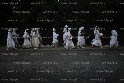 FETA XIV Miedzynarodowy Festiwal Teatrow Plenerowych...