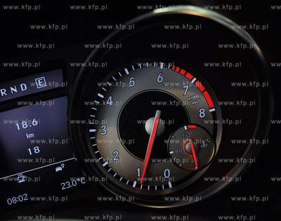 Salon Autoryzowanego Dalera i Servisu Mercedesa Benz...