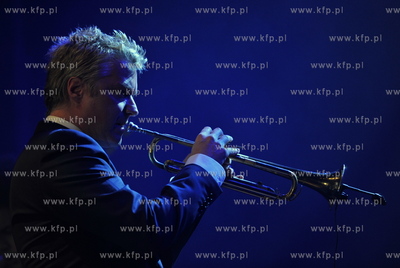 Hala Ergo Arena.  Koncert "An evening with Chris Botti"....