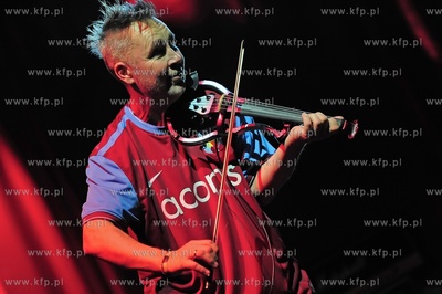 Hala Gdynia. Koncert Nigel Kennedy: Hendrix.  17.03.2012...