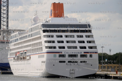Statek wycieczkowy M/s Columbus 2 zacumowany przy Nabrzezu...