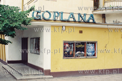 Gdynia, Skwer Kościuszki. Kino Goplana. 1997 fot....