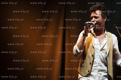 Centrum Św. Jana. Świętojańskie świętowanie /...