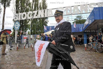 Gdansk. Plac Solidarnosci. Obchody 20 rocznicy obalenia...