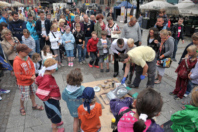 Handel na Dlugim Targu w Gdansku.
24.08.2011
Fot....