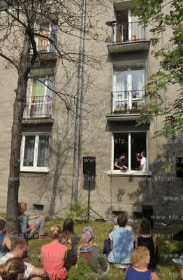 Streetwaves czyli artystyczna akcja miejska w Gdansku...