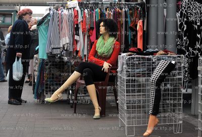 Promocja i nietypowa konferencja prasowa promujaca...