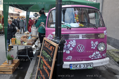 Gdansk. Wolny Targ na ul Ogarnej. PIerwsza z cyklu...