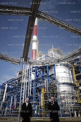 Gdansk. Wizyta premiera RP Donalda Tuska w gdanskiej...