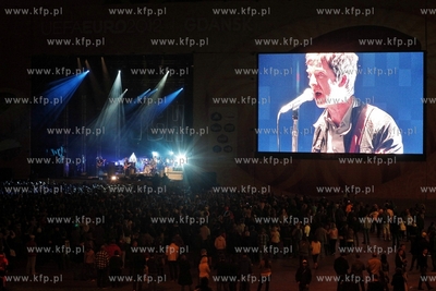 Gdansk. Plac Zebran Ludowych. Strefa Kibica. Koncert...