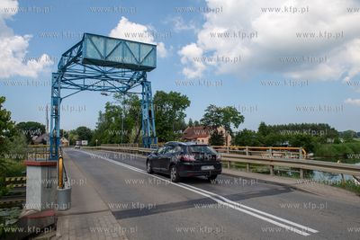 Pętla Żuławska. Most zwodzony nad Wisłą Królewiecką...