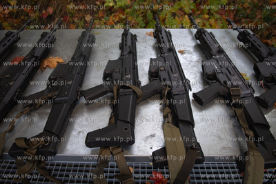 Akademia Marynarki Wojennej w Gdyni. Trenuj w wojskiem...