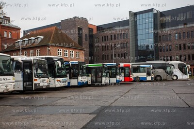 Gdańsk, Dworzec PKS. 28.11.2019 / fot. Anna Rezulak...