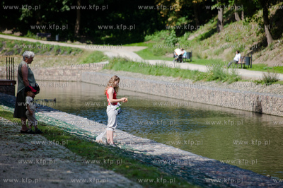 Gdansk. Wyremontowany zbiornik retencyjny Powstancow...