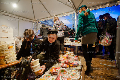 Gdansk. Wielka Zbrojownia. XVIII Wigilia dla ubogich,...
