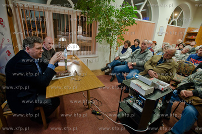 Gdansk. Filii nr 13 Wojewodzkiej i Miejskiej Biblioteki...