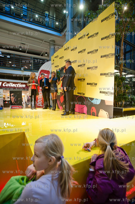 Gdansk. Centrum Handlowe Manhattan. Impreza pt Metamorfozy...