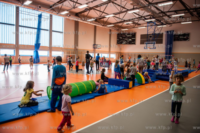 Gdansk. Kokoszki. Dzien otwarty nowo powstalej Pozytywnej...