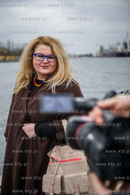 Gdansk. Nowy Port. Kandydaci do Rady Dzielnicy zwiazani...