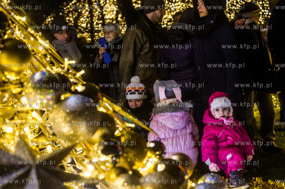Gdańsk. Park Oliwski. Inauguracja iluminacji świątecznej.
17.12.2016
fot....