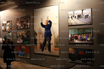 Gdansk - Instytut Sztuki Wyspa. Wernisaz wystawy "Ludzie,...