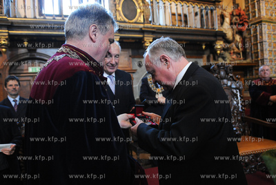 Gdansk. Dwor Artusa. Wreczenie Medali sw. Wojciecha...