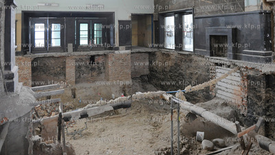 Trwa Remont i przebudowa dworca kolejowego Gdynia Glowna,...