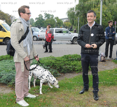 Podczas heppeningu "Zerwijmy lancuch" na Bulwarze Szwedzkim...