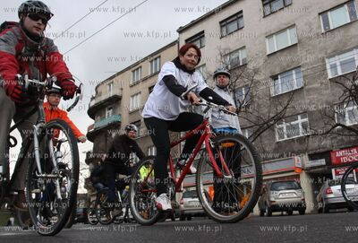 Masa Krytyczna w Gdyni. Glownym zadaniem akcji bylo...