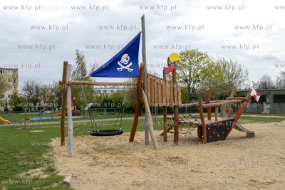 Plac zabaw przy ulicy Tysiąclecia w Pruszczu Gdańskim....